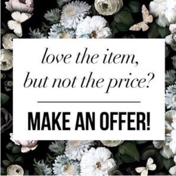 Other - 🎊🎉Accepting Reasonable Offers🎉🎊